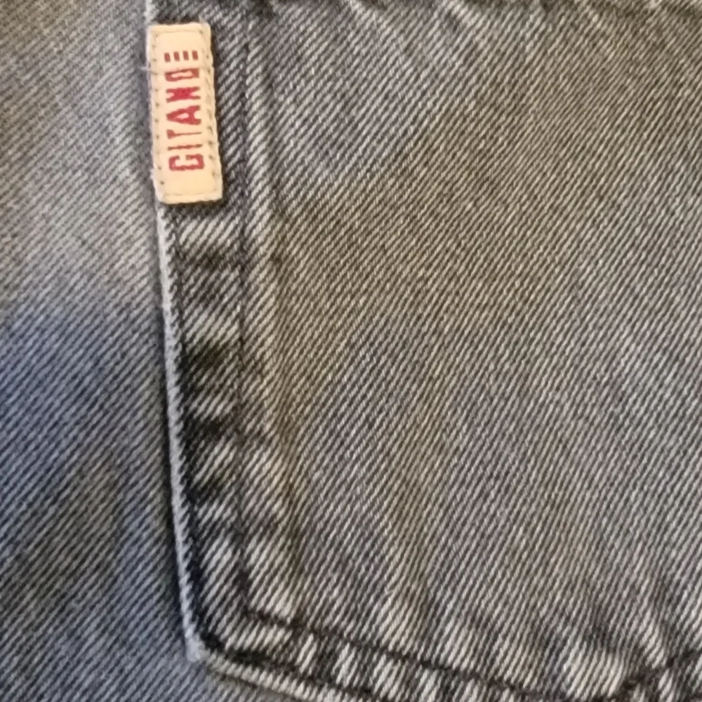 Vtg Gitano Black Denim‎ Cut Off Shorts Tattered Edge 30